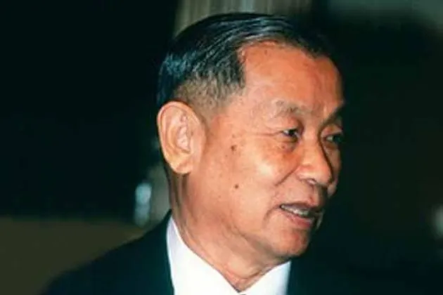 优维迪亚家族的一代目:查雷欧.优维迪亚